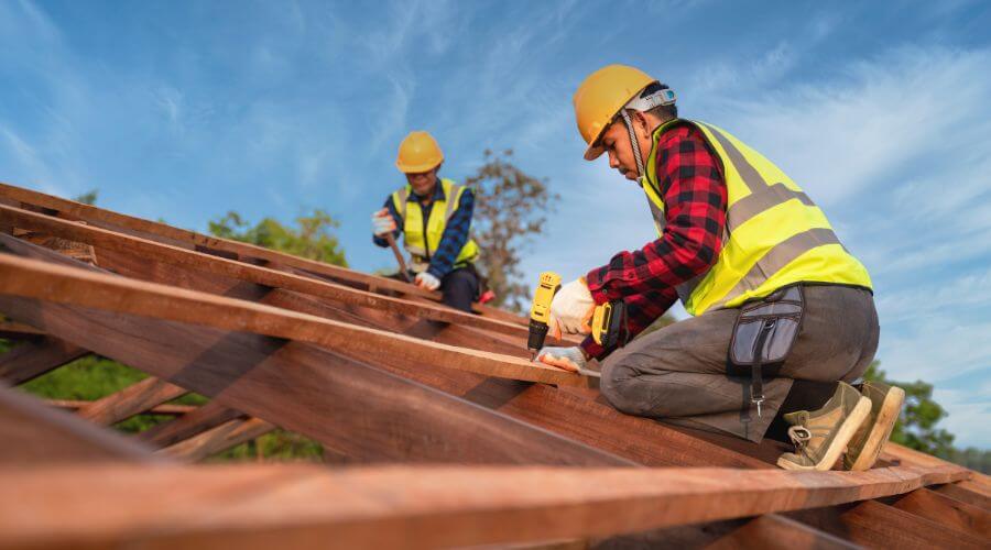 Professional Flat Roofing Installation services in Benton, LA